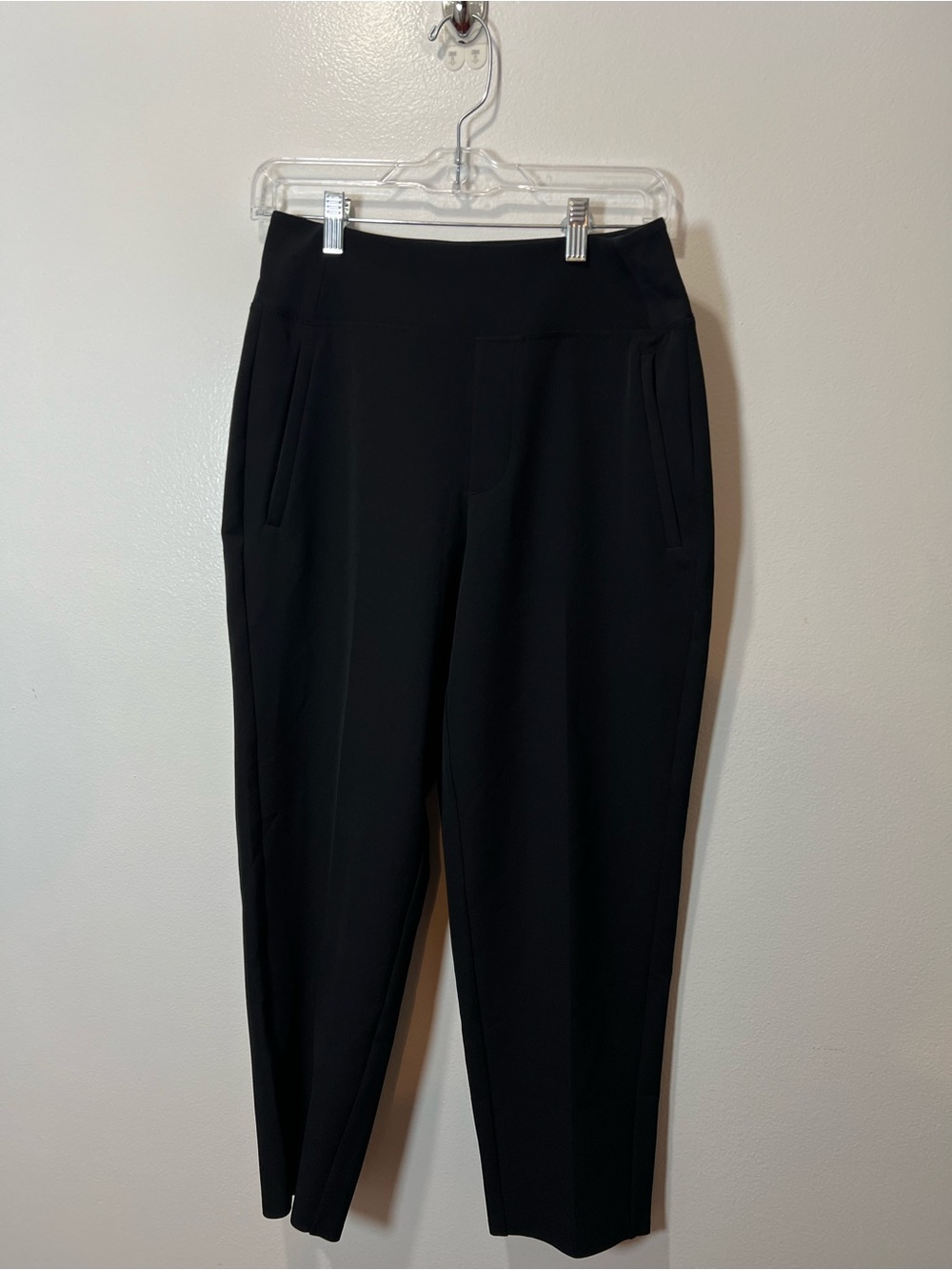Athleta Black Pull-On Tapered Ponte Pants